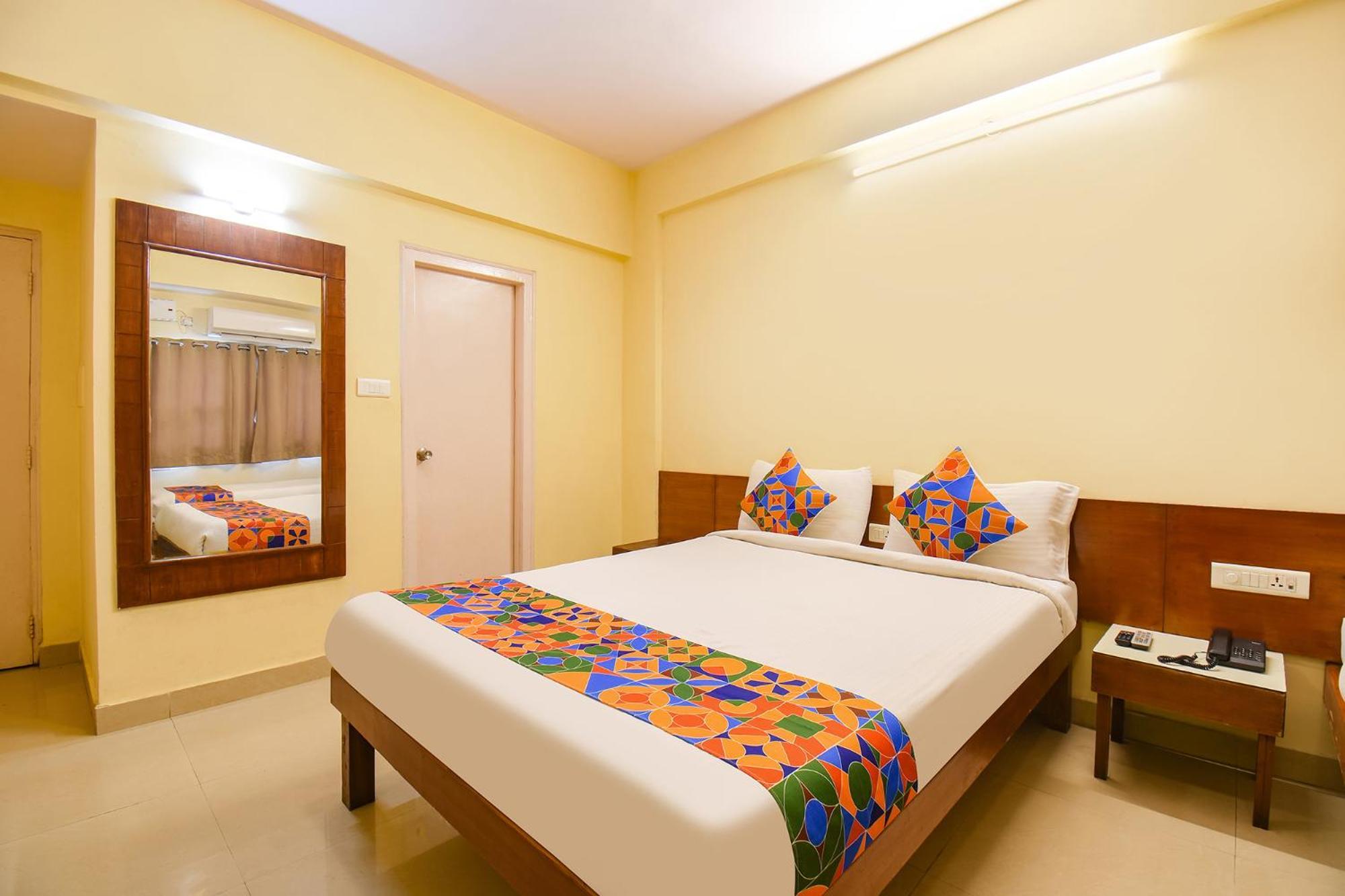 Fabhotel Prime Yash Residency - Nr Lonavala Railway Station Exterior photo