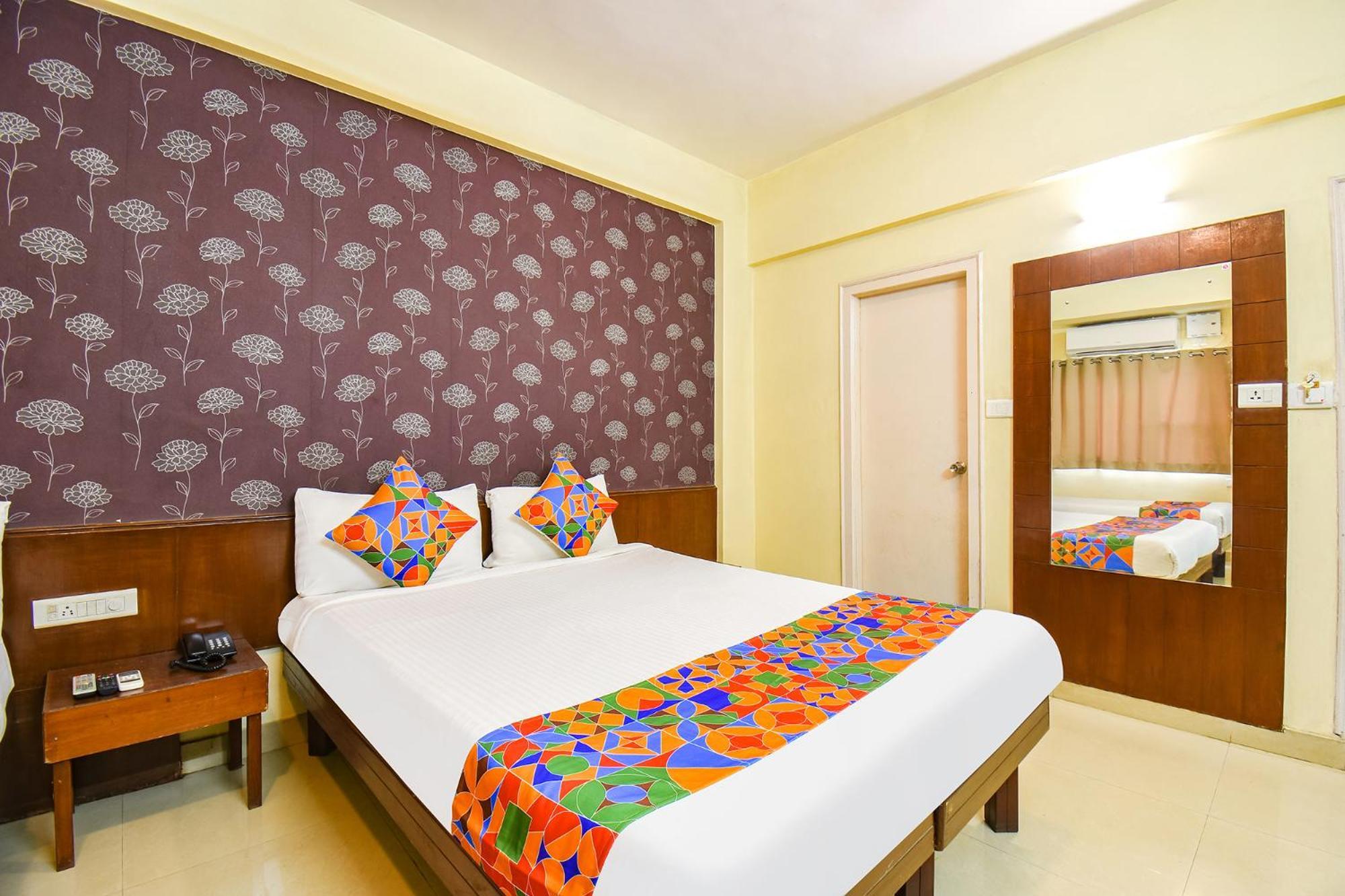 Fabhotel Prime Yash Residency - Nr Lonavala Railway Station Exterior photo